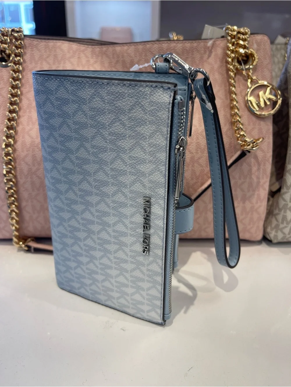MICHAEL KORS Jet Set Large Double Zip Ombré Signature Logo Wristlet Phone Holder